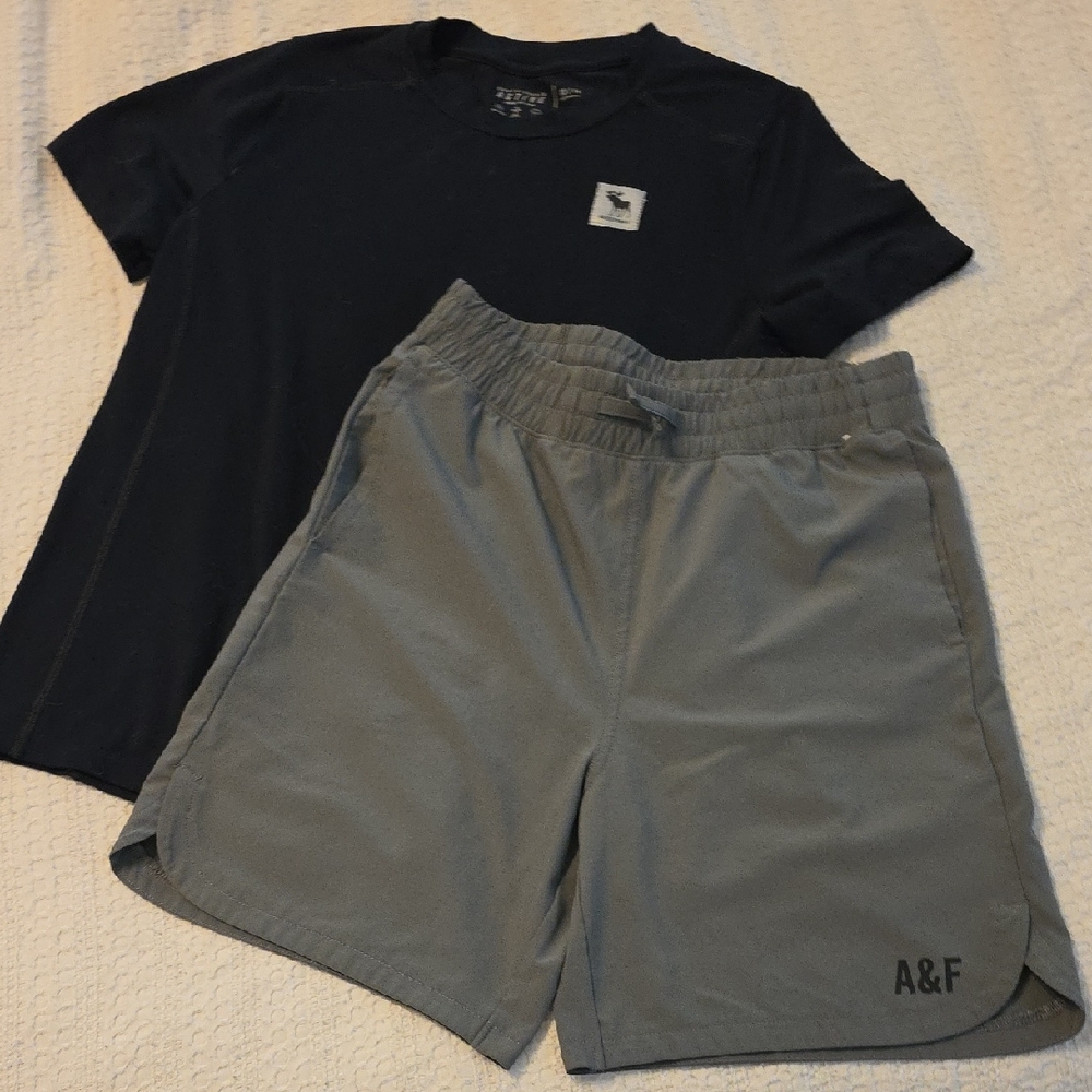 A&F Black T-Shirt and Gray Shorts Set